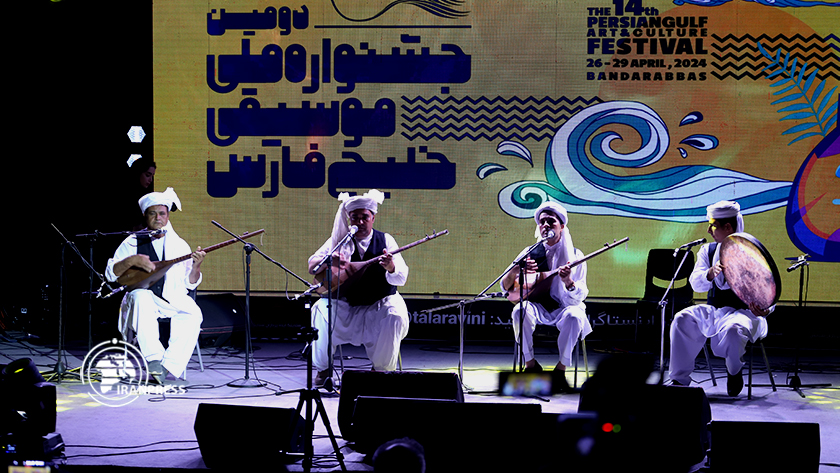 Iranpress: Résonance agréable de la musique iranienne authentique au Festival du Golfe Persique