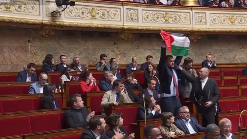 Iranpress: Le drapeau palestinien en berne à nouveau au Parlement français 