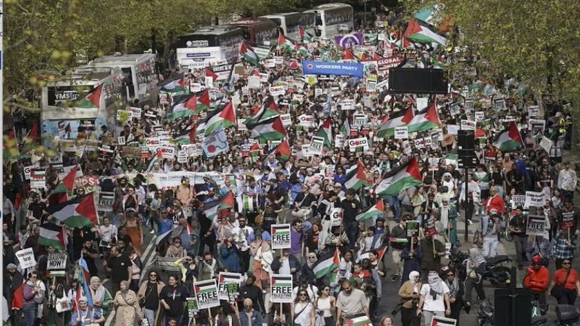 Iranpress: Manifestation de milliers de personnes à Londres en soutien à la Palestine