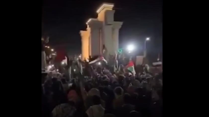 Iranpress: Manifestation yéménite pour condamner l