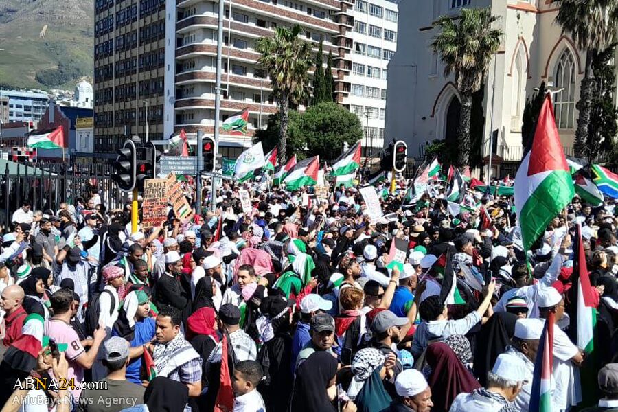 Iranpress: Manifestation devant le consulat américain au Cap