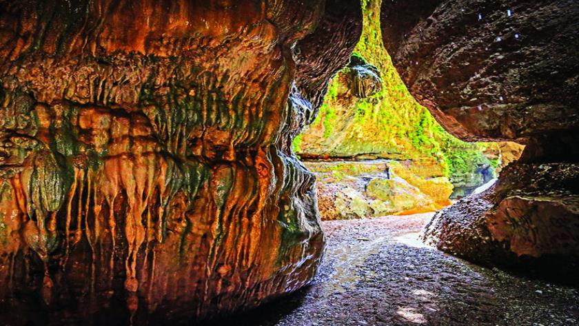 Iranpress: Zingan Cave, un paradis inoubliable à Ilam