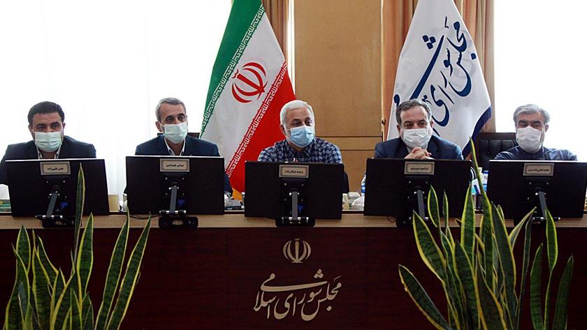 Iranpress: Araghchi : Il est temps que les parties décident du JCPOA