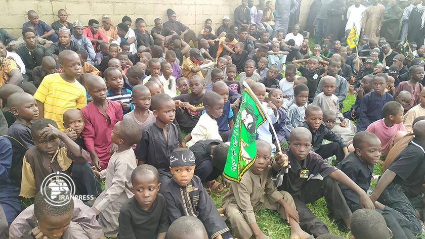 Iranpress: Les musulmans nigérians organisent des rituels de deuil au début de Muharram