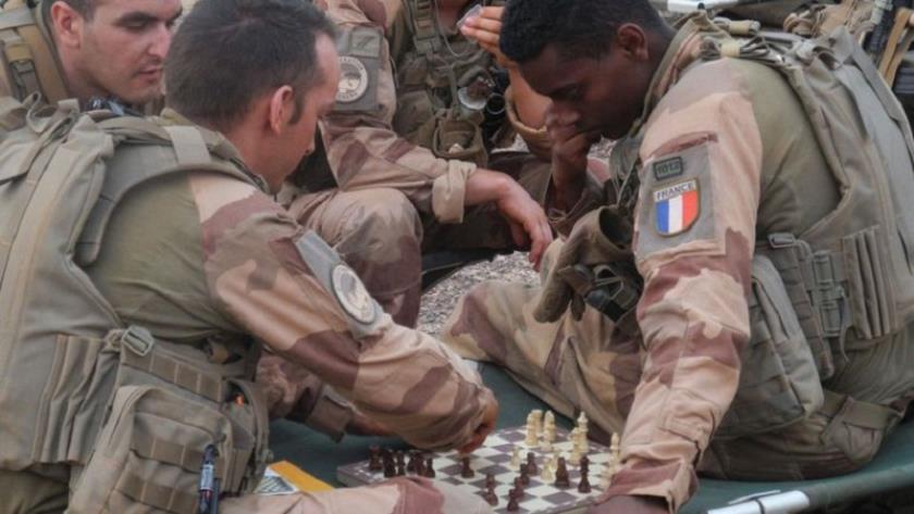 Iranpress: La France remet au Mali sa base militaire à Gossi
