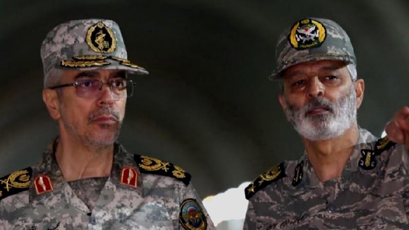 Iranpress: Le général Bagheri visite la base secrète des drones de l