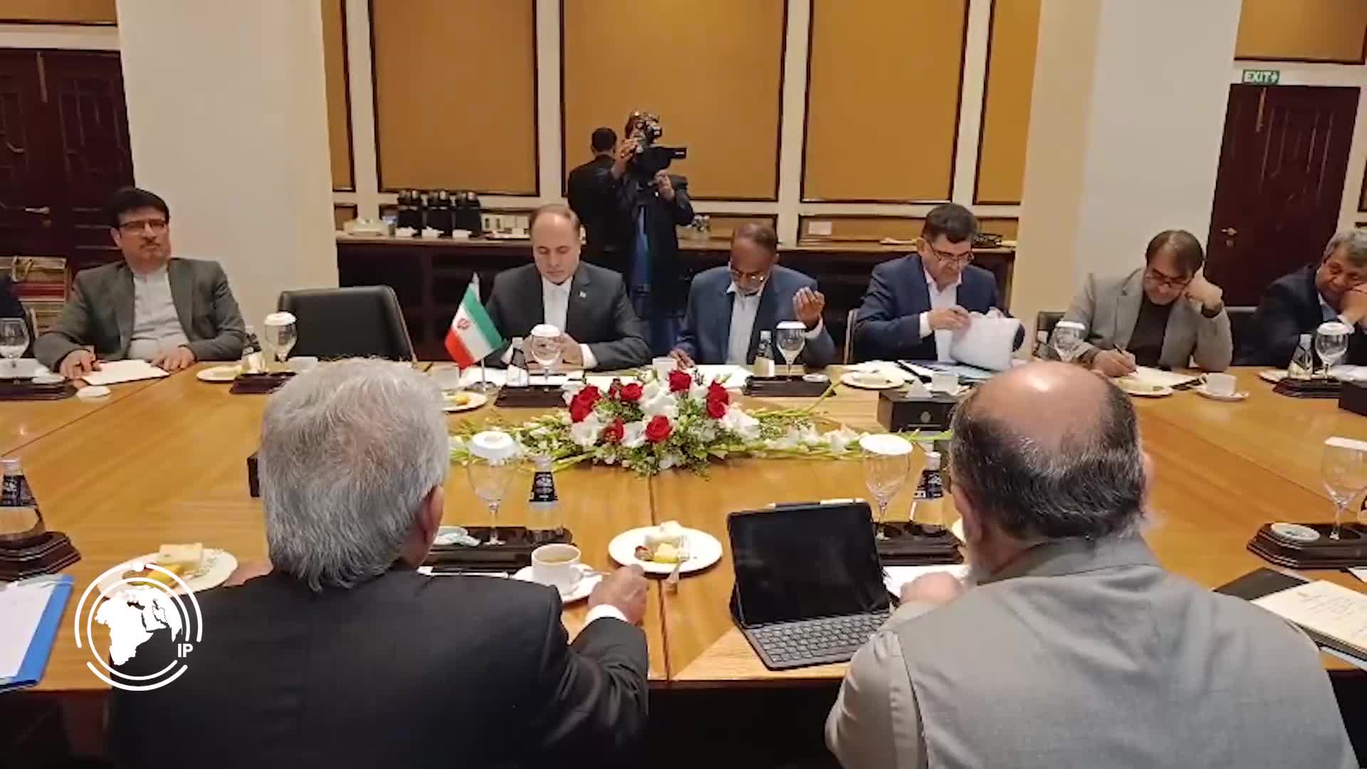 Iranpress: Iran and Pakistan Set $10 Billion Trade Target By 2028, Eye Agricultural Boom