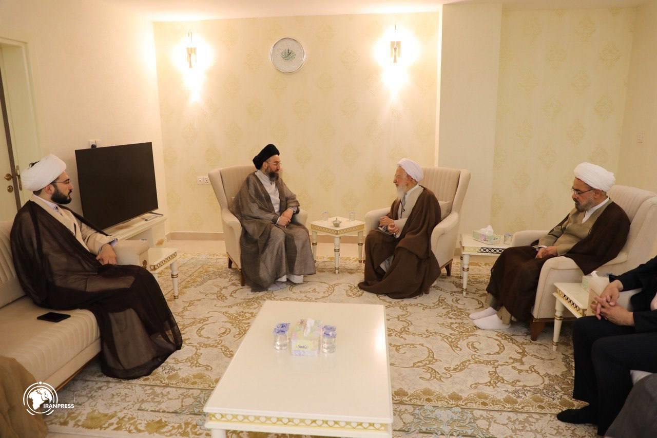 Ayatollah Javadi Amoli Receives Iraq's Hakim in Najaf